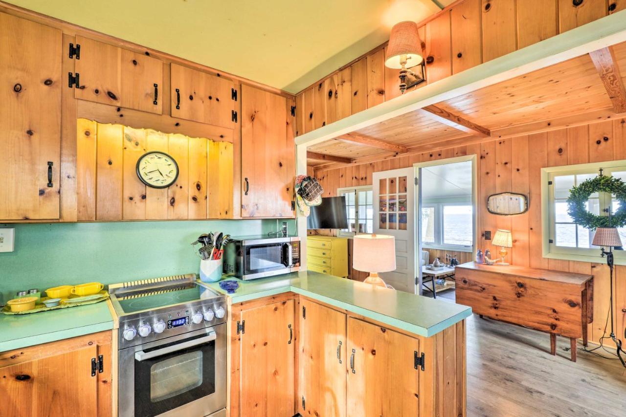 Henderson Harbor Cottage With Lake Access! Sackets Harbor Kültér fotó